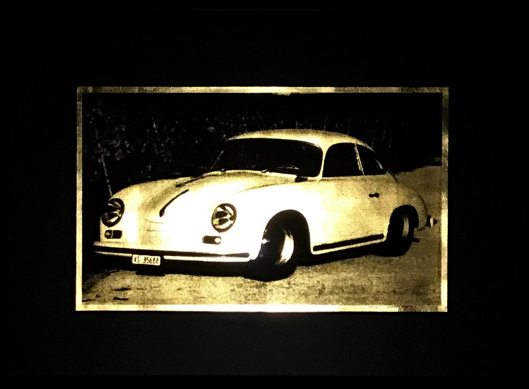 porsche-vintage-artwork-gold