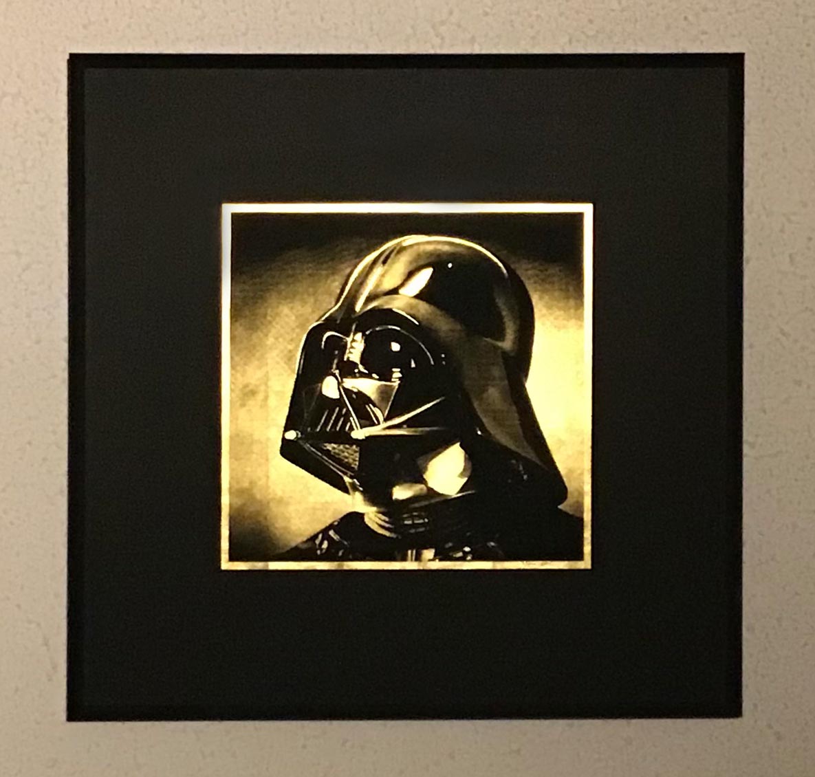 darth-vader-dark-vador-starwars-artwork-gold